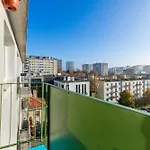 Διαμέρισμα Colorful & Designer In The Centre Of By Renters