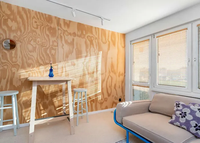 Colorful & Designer In The Centre Of By Renters アパート *