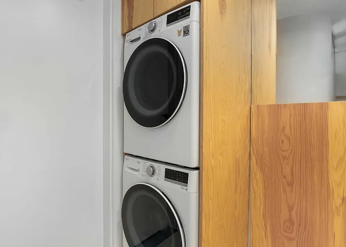 Colorful & Designer In The Centre Of By Renters * グディニャ